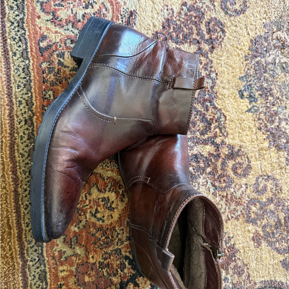 Classic Brown Leather Men's Boots